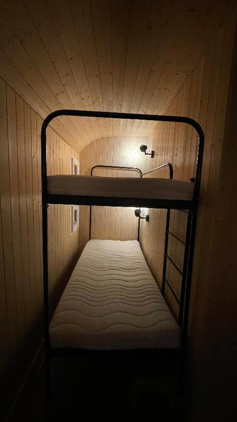 Glamping - Stylova Maringotka V Srdci Ladova Kraje, Pobliz Hlavniho Mesta Prahy Stribrna Skalice Esterno foto